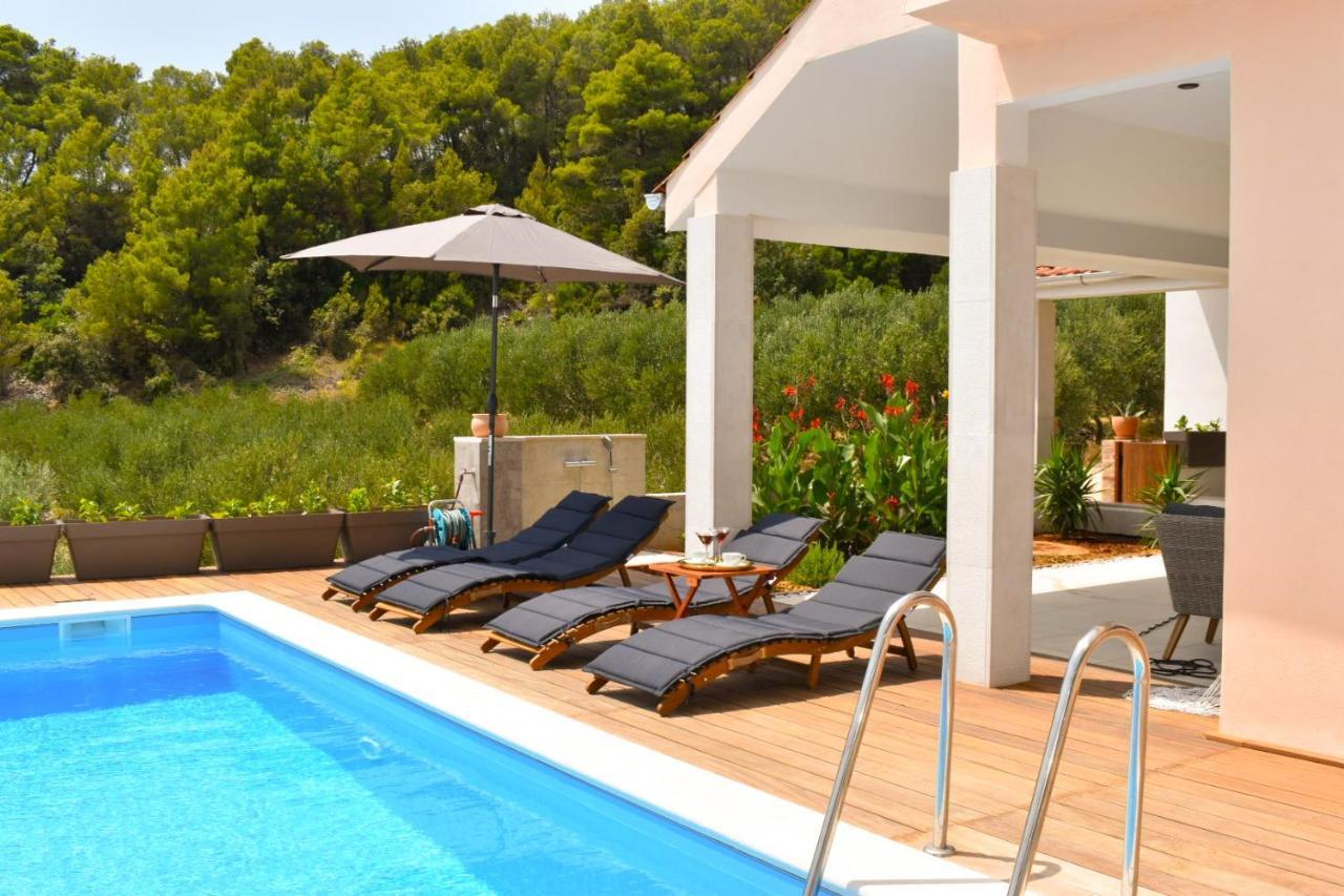 Seaview pool apartment-Lumière, Island Hvar-Gdinj Extérieur photo